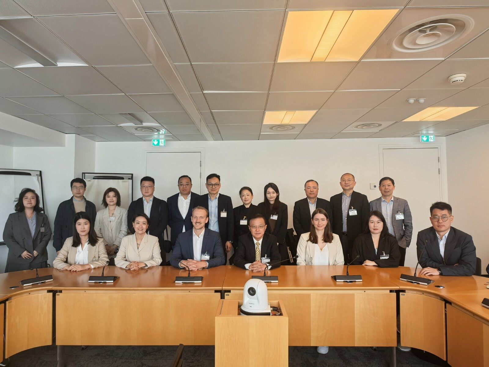 5ea99447b670b308824d0a26901ab3b3.jpg 5ea99447b670b308824d0a26901ab3b3.jpg